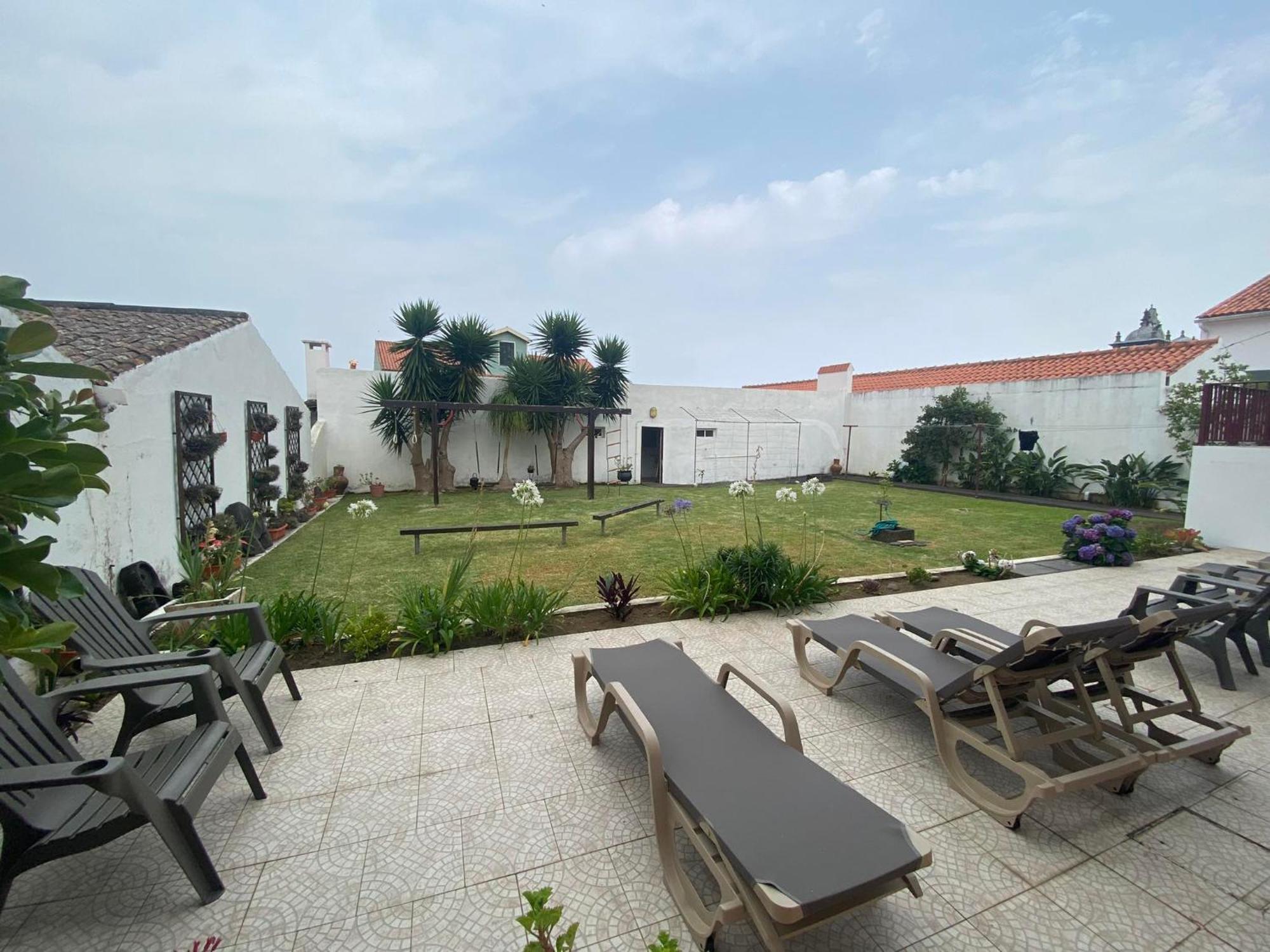 Apartamentos Sao Joao Horta  Exterior photo